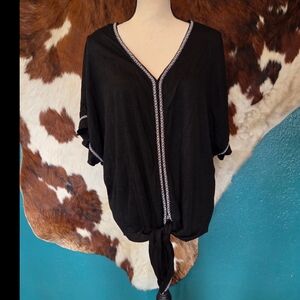 Max Studio Black Top with White Accents